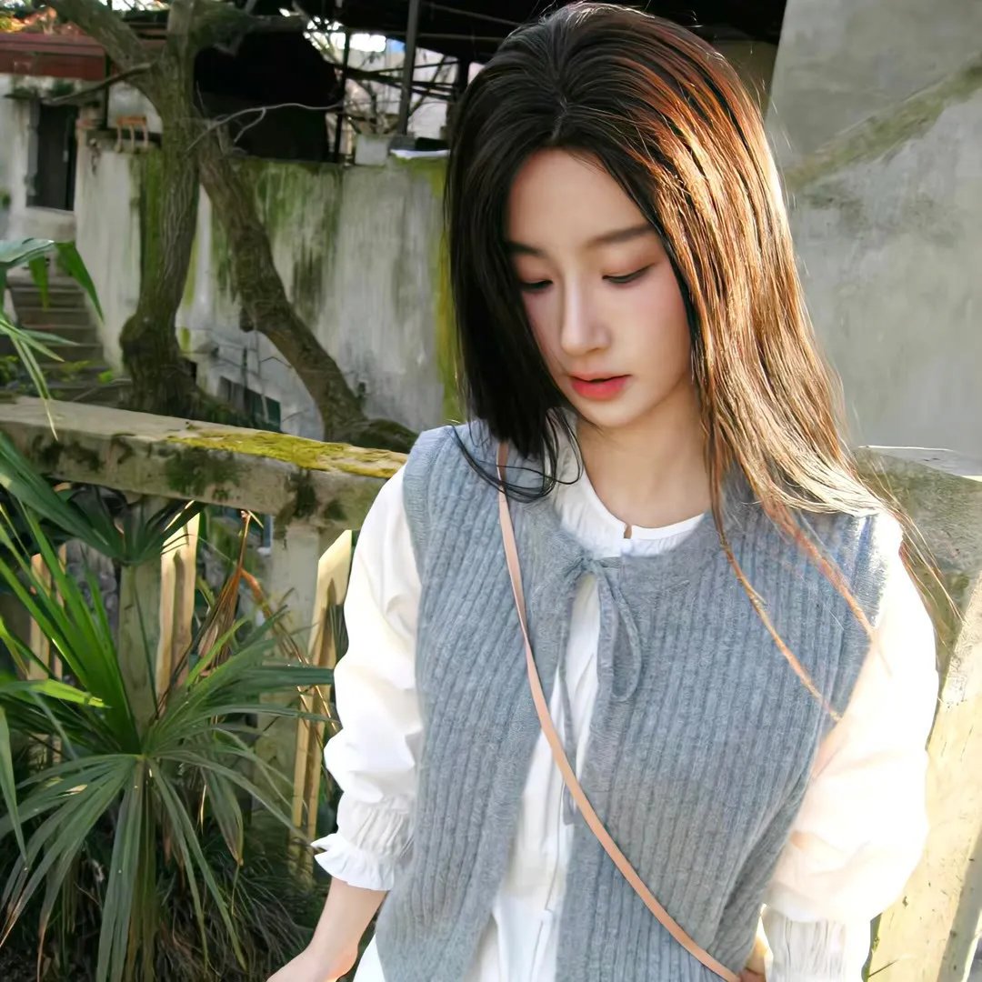 小心身后